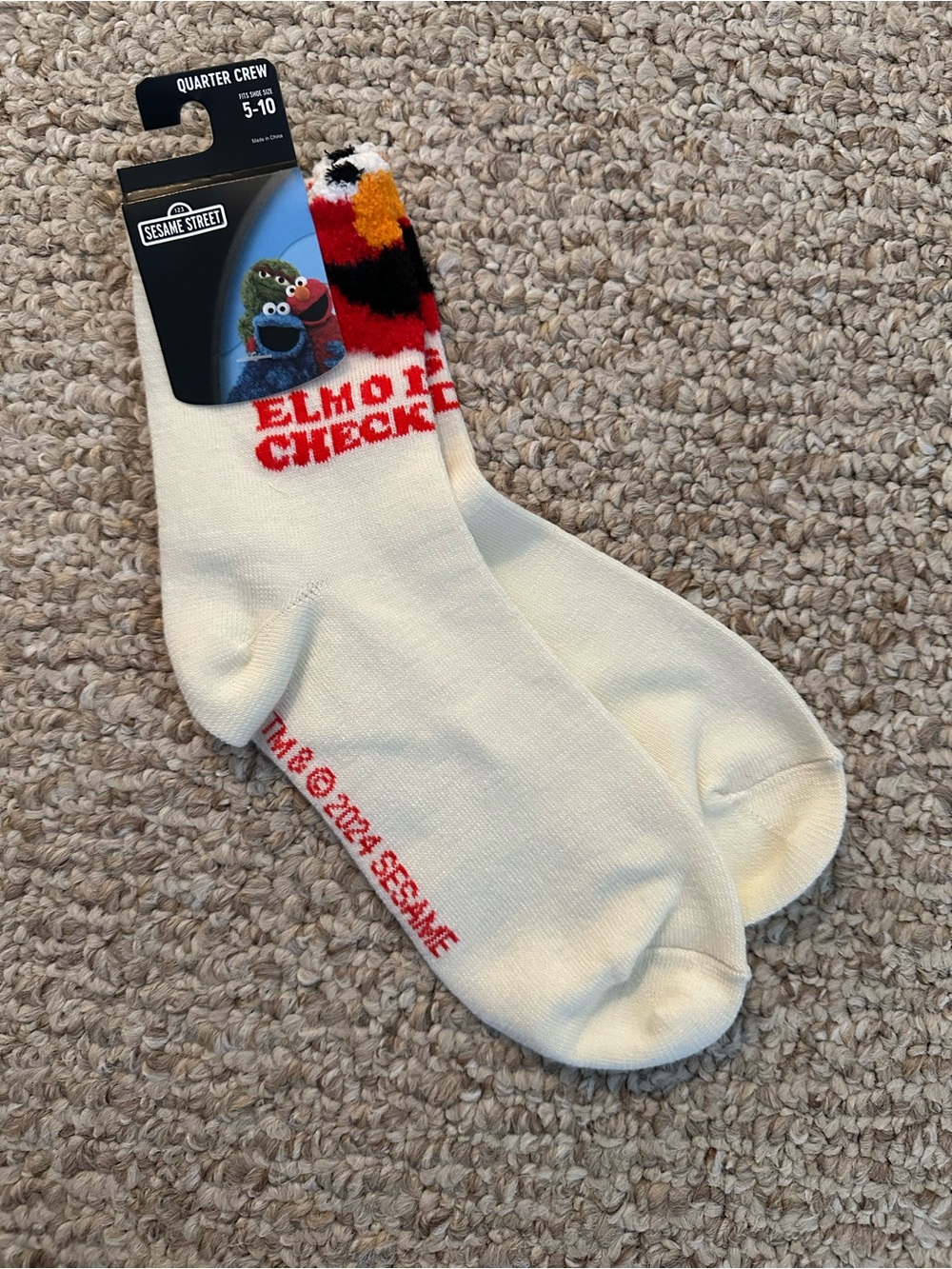 Bioworld Sesame Street Elmo Crew Socks